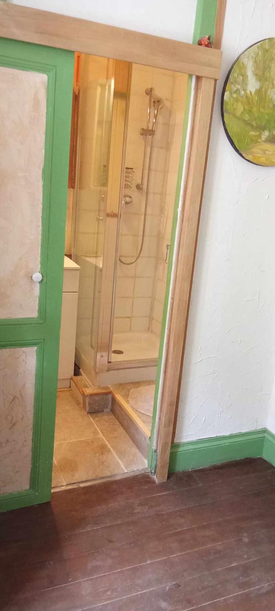 La Grille Fleurie, Chambres D'Hote Chez L'Habitant Arthonnay ภายนอก รูปภาพ